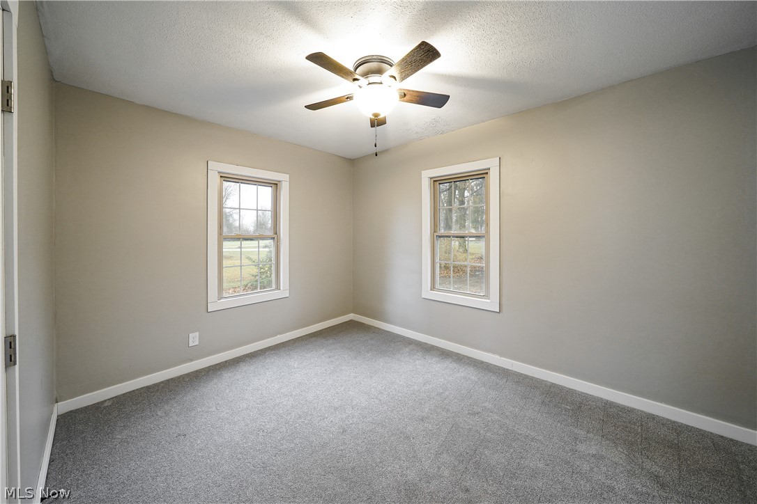 254 Mathews Road Youngstown, OH 44512 - Photo 13 of 33