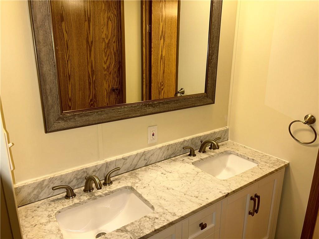 556 Liberty Street Perryopolis, PA 15473 - Photo 11 of 22 Gallery Image 11