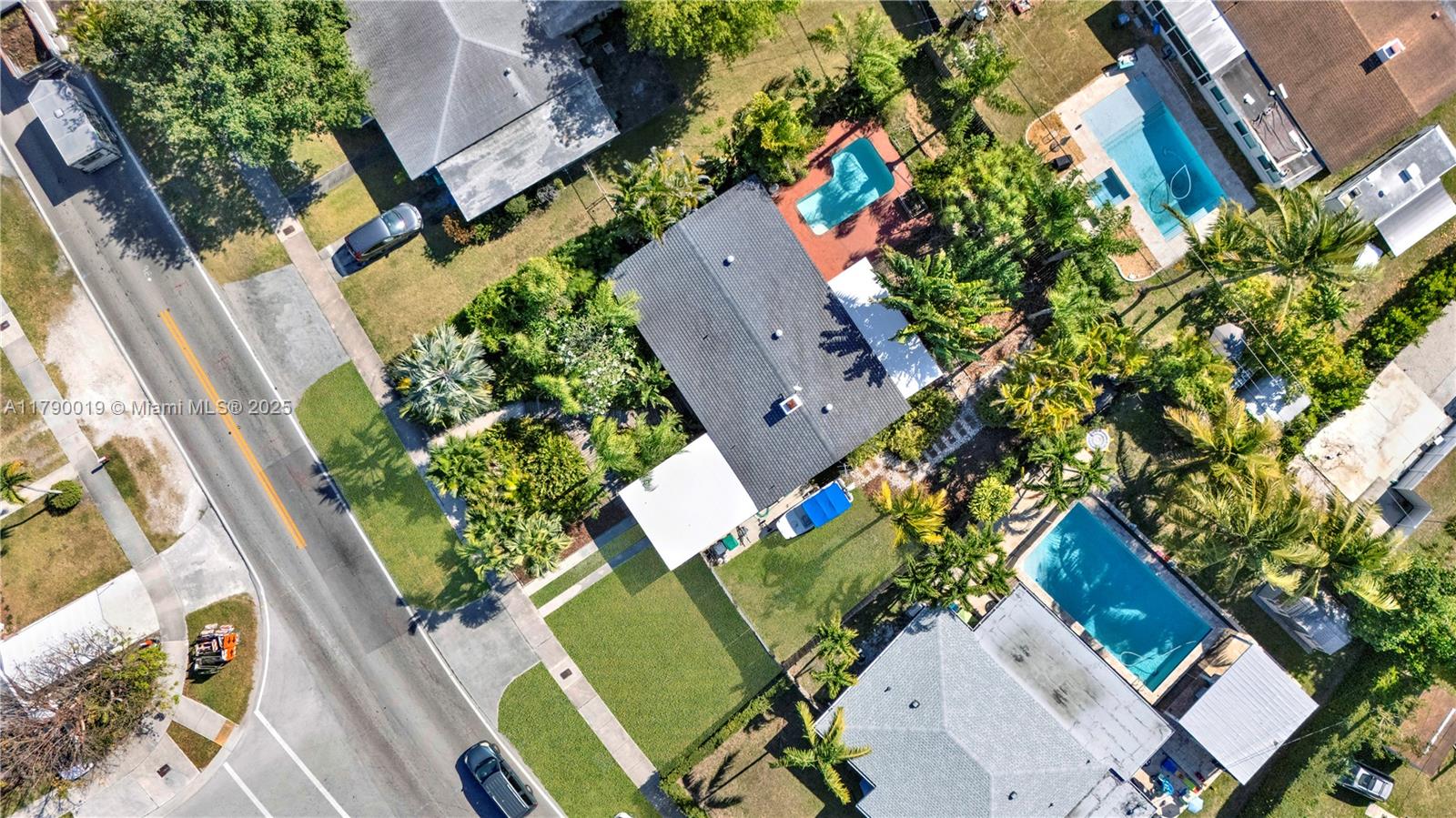 20430 Marlin Road Cutler Bay, FL 33189 - Photo 29 of 30 Gallery Image 29