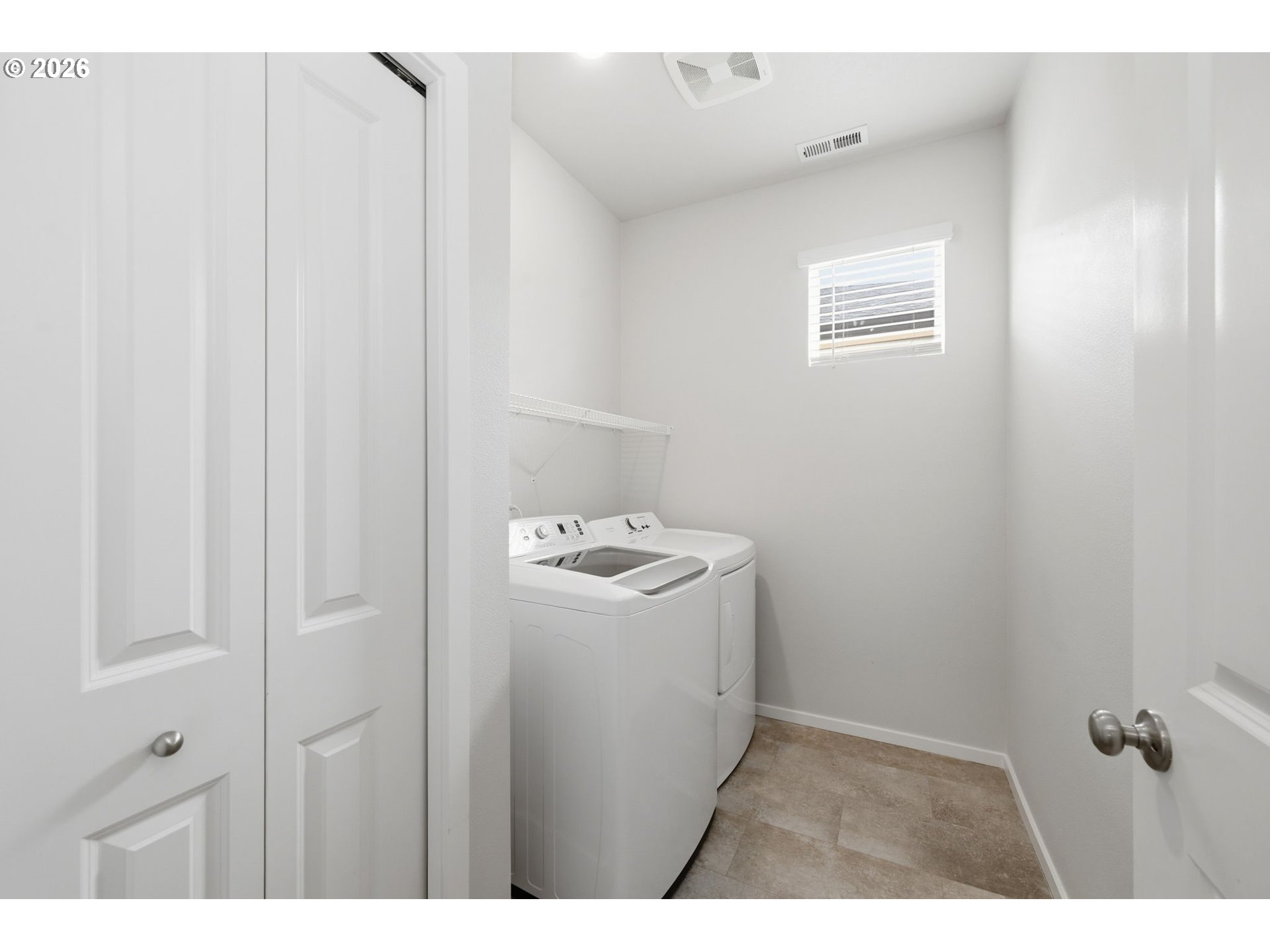 2646 V Street Springfield, OR 97477 - Photo 10 of 33