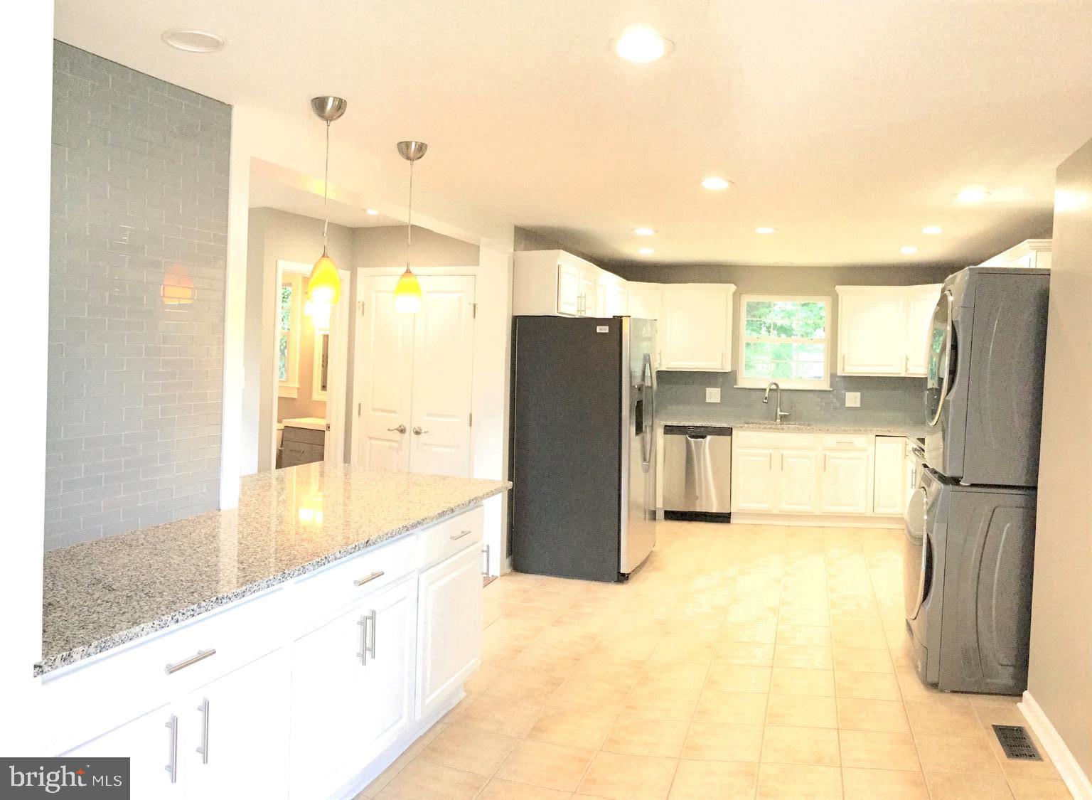 4711 Powder Mill Road Beltsville, MD 20705 - Photo 11 of 32 Kitchen