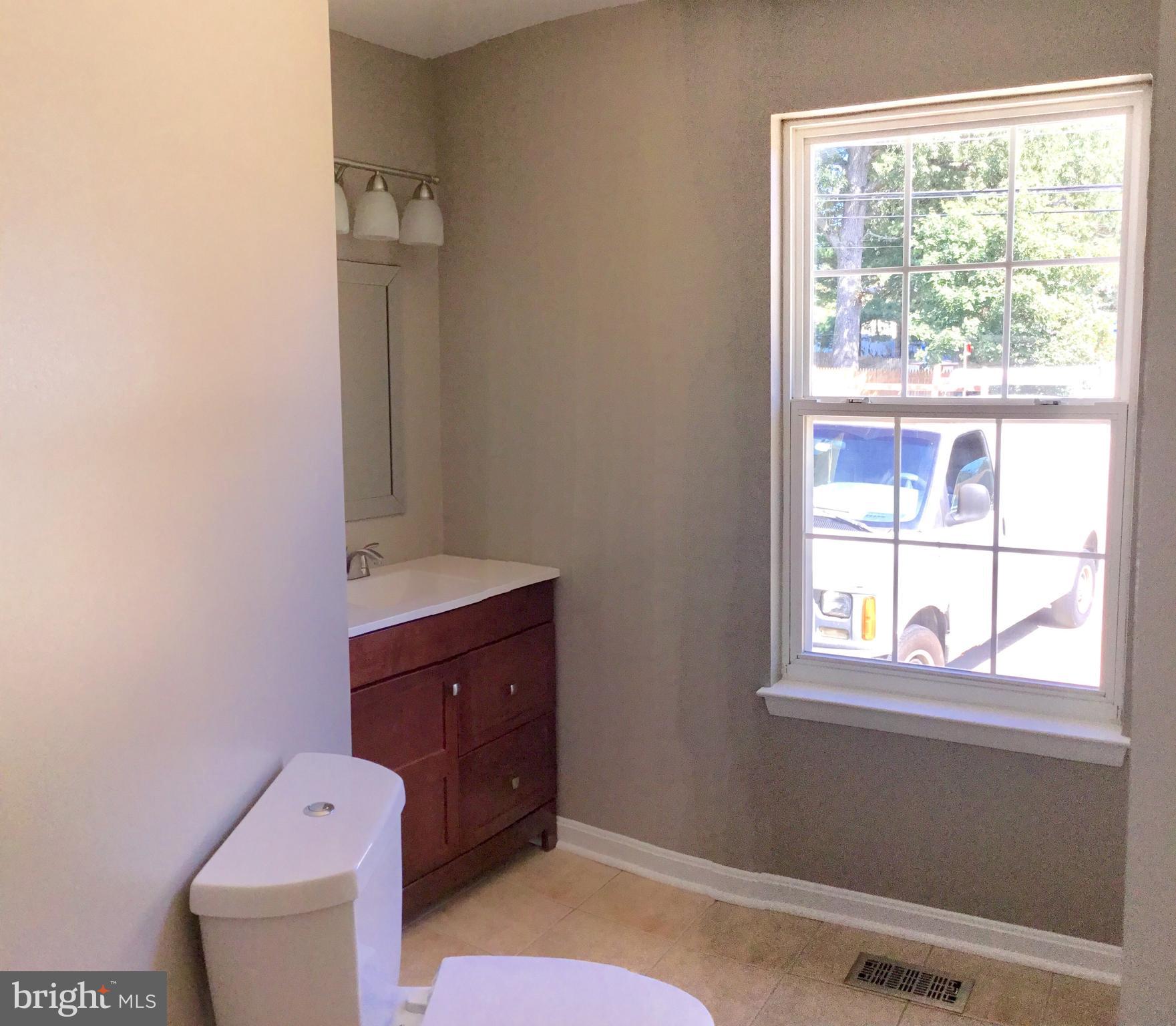 4711 Powder Mill Road Beltsville, MD 20705 - Photo 22 of 32 Bathroom