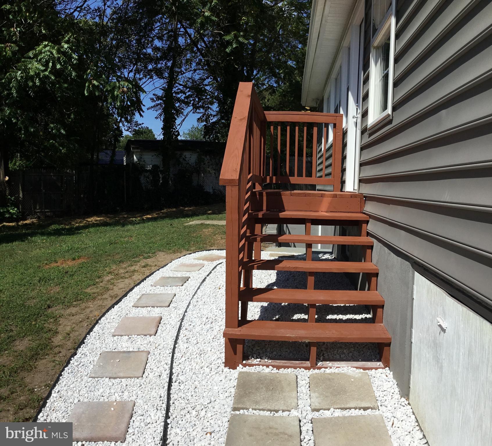 4711 Powder Mill Road Beltsville, MD 20705 - Photo 30 of 32 Exterior view Stairs