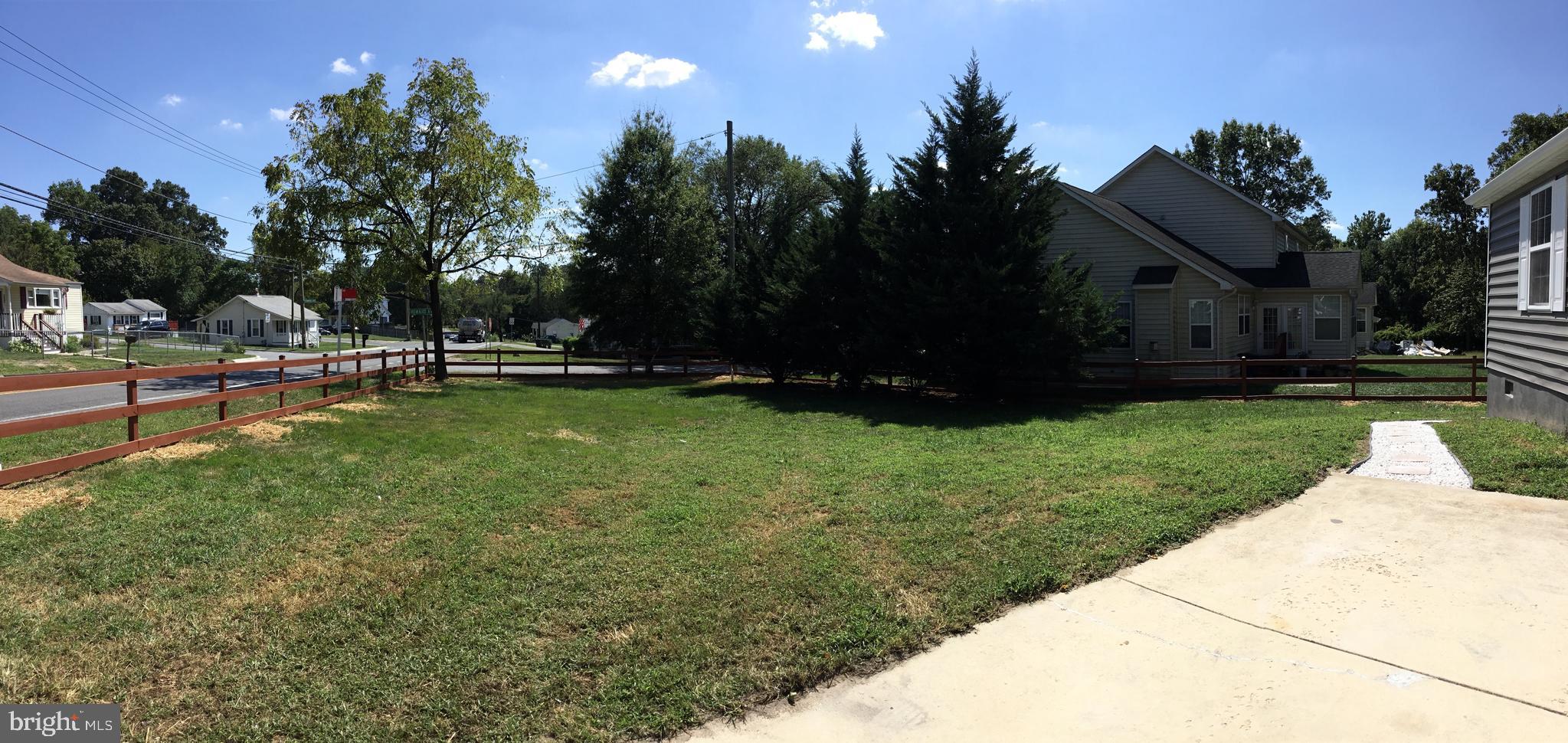 4711 Powder Mill Road Beltsville, MD 20705 - Photo 10 of 32 Exterior view, Yard and Fence