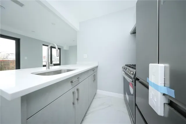 $545,000 | 643 5th Avenue, Unit 3C | Greenwood Heights