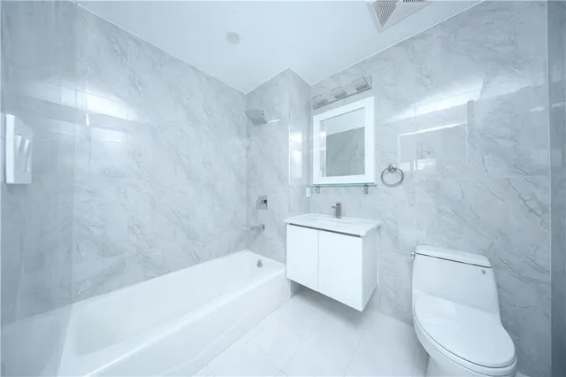 $545,000 | 643 5th Avenue, Unit 3C | Greenwood Heights