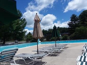 5262 Lonsdale Drive Springfield, VA 22151 - Photo 3 of 44 Short distance to Danbury Forest pool