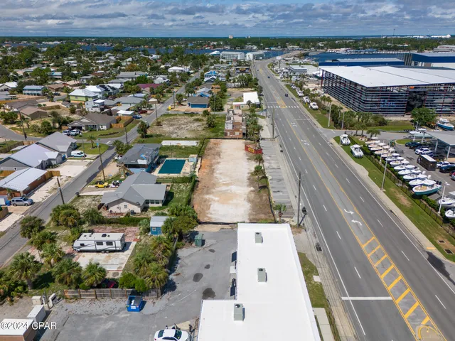 $800,000 | 4010 Thomas Drive, Panama City Beach, FL 32408