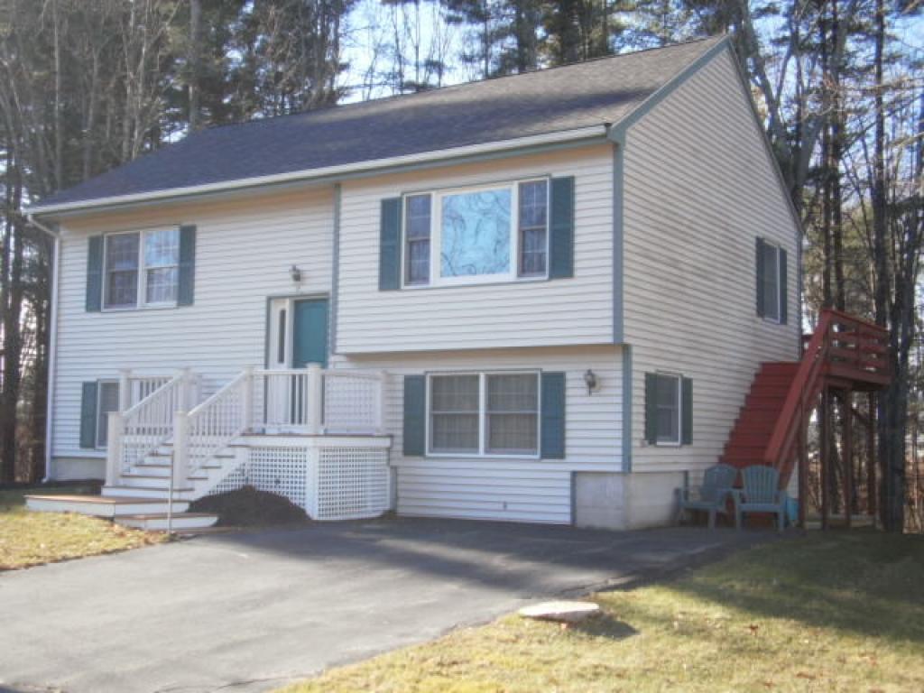 17 Cinnamon Ridge Road Somersworth, NH 03878 - Photo 3 of 26