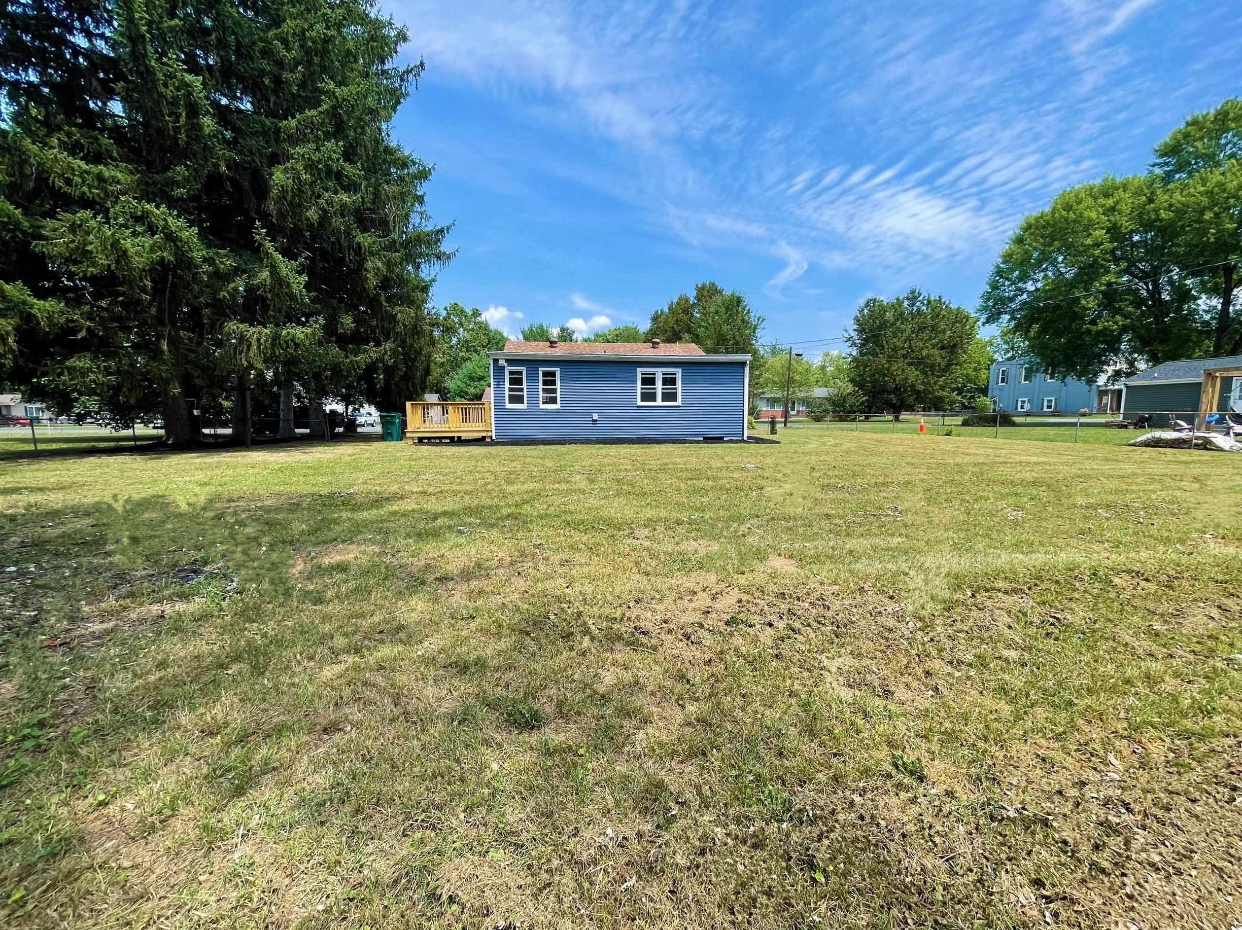 503 5th Street Grottoes, VA 24441 - Photo 5 of 24 a house view with a garden space