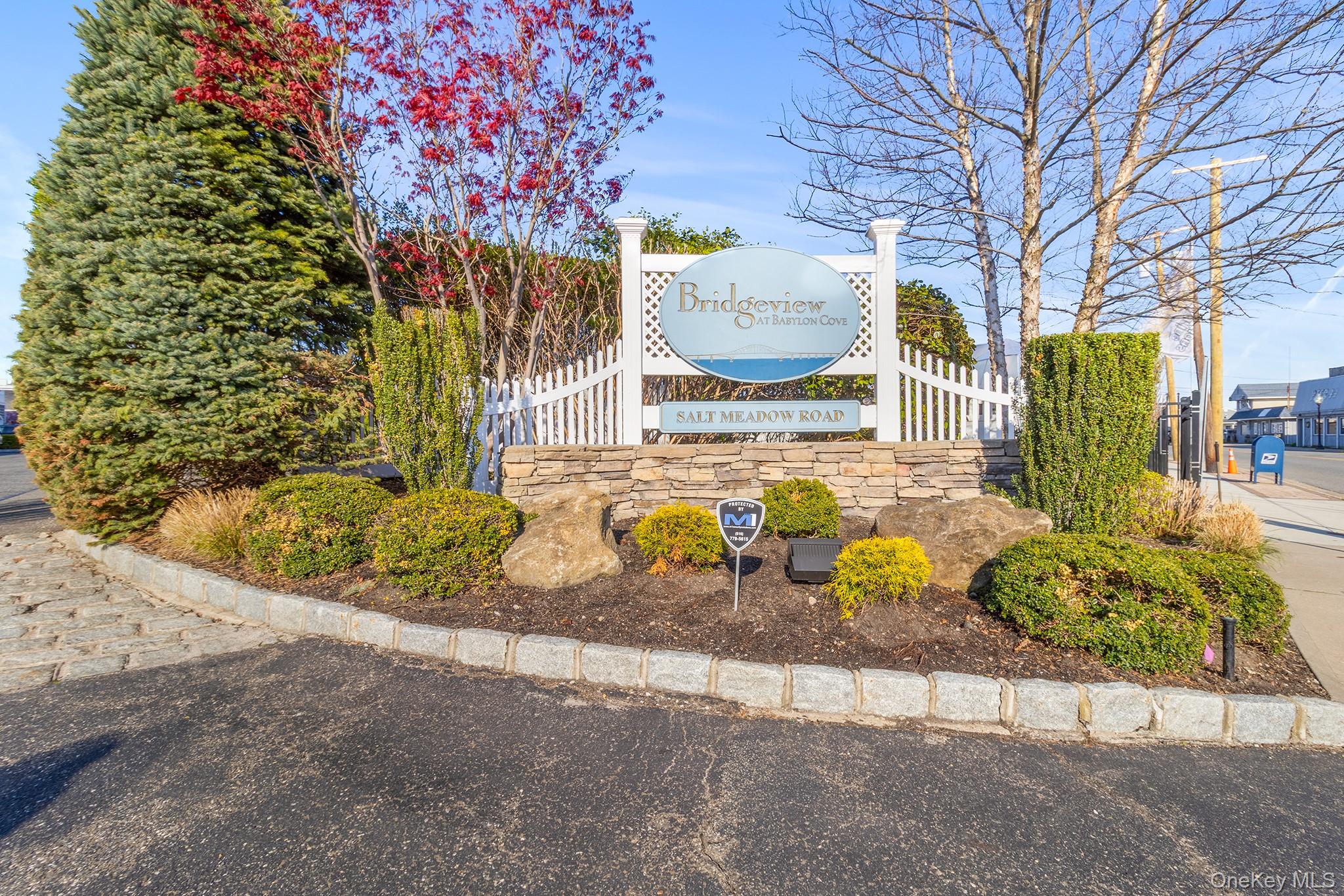 7 Salt Meadow Road, Unit 7 Babylon, NY 11702 - Photo 5 of 35