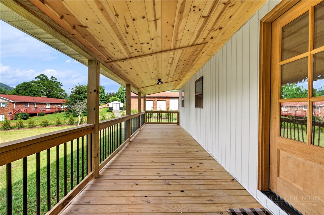1925 Nettle Knob Road West Jefferson, NC 28694 - Photo 5 of 34