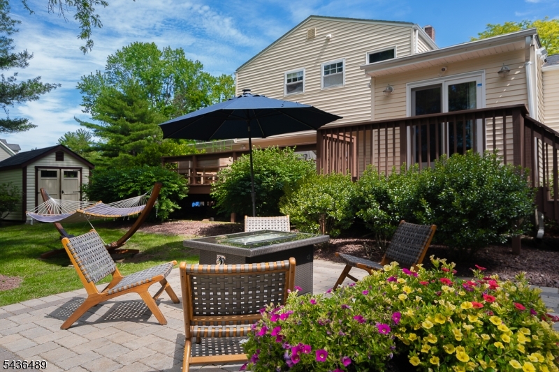 9 Lexington Road Bernards, NJ 07920 - Photo 4 of 50