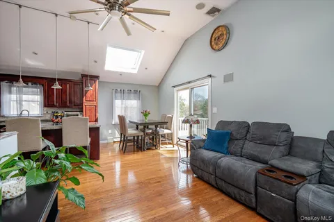 $939,000 | 38 Orchard Street, Merrick, NY 11566