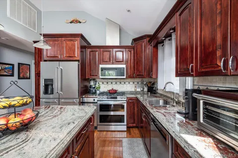 $939,000 | 38 Orchard Street, Merrick, NY 11566