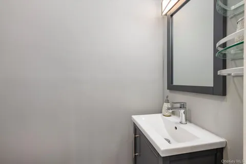 $939,000 | 38 Orchard Street, Merrick, NY 11566