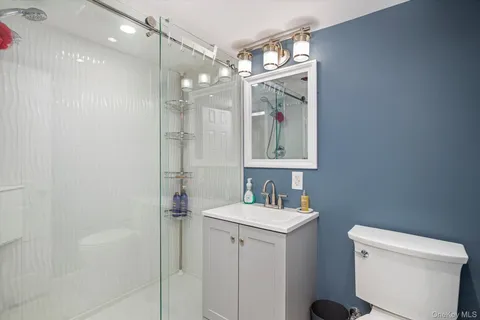 $939,000 | 38 Orchard Street, Merrick, NY 11566