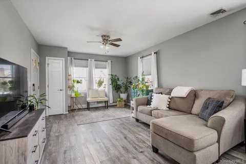 $939,000 | 38 Orchard Street, Merrick, NY 11566