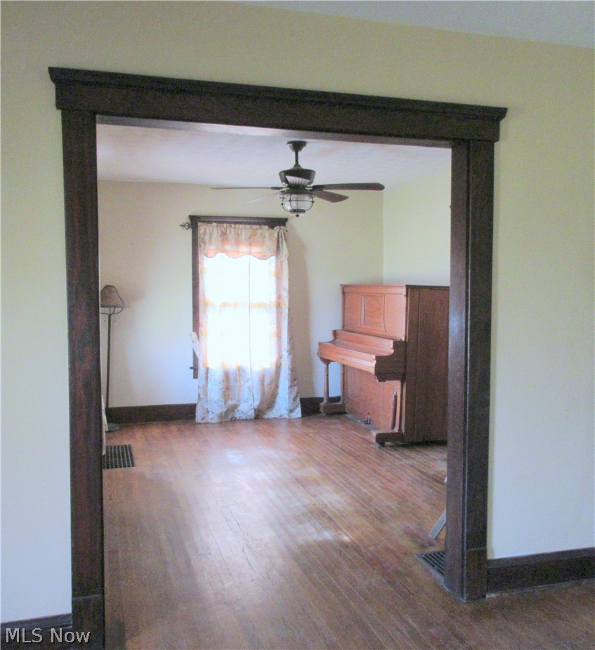 8922 Murray Ridge Road Elyria, OH 44035 - Photo 11 of 21 Gallery Image 11