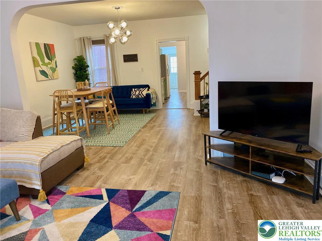 37 Evergreen Street Nazareth, PA 18064 - Photo 3 of 32 a living room with furniture and a flat screen tv
