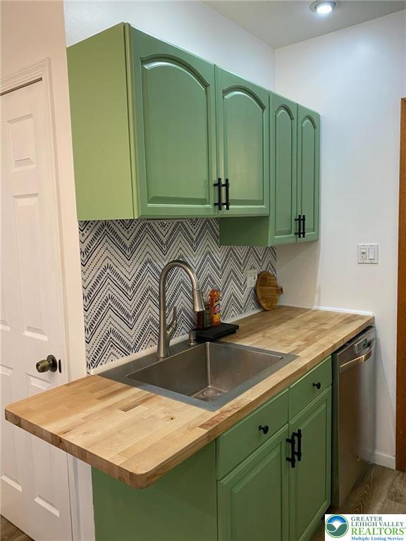 37 Evergreen Street Nazareth, PA 18064 - Photo 10 of 32 a room with a sink and a mirror