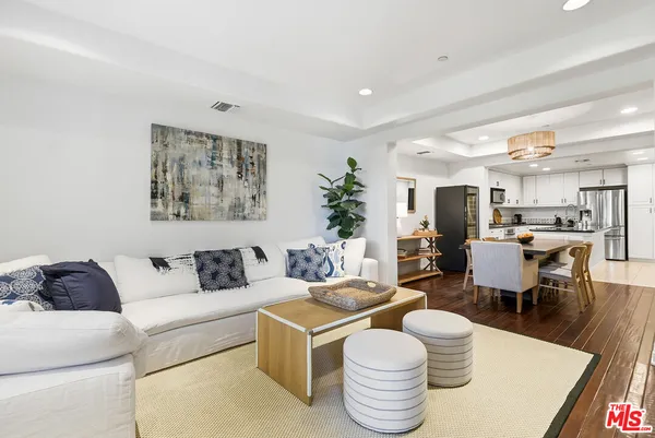 $1,295,000 | 12975 Agustin Place, Unit 134, Playa Vista, CA 90094
