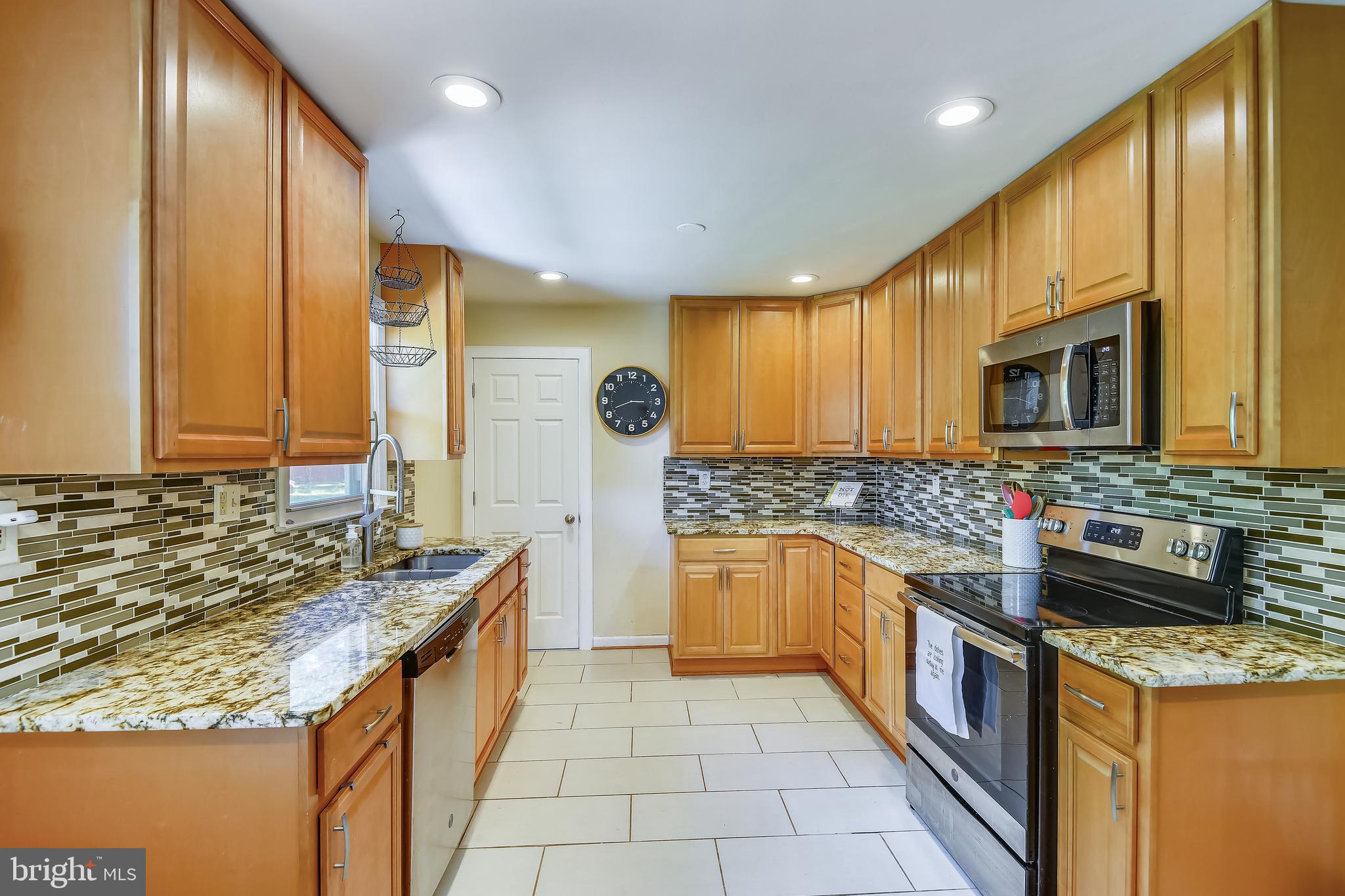 8165 Solley Road Pasadena, MD 21122 - Photo 32 of 55 Gallery Image 32