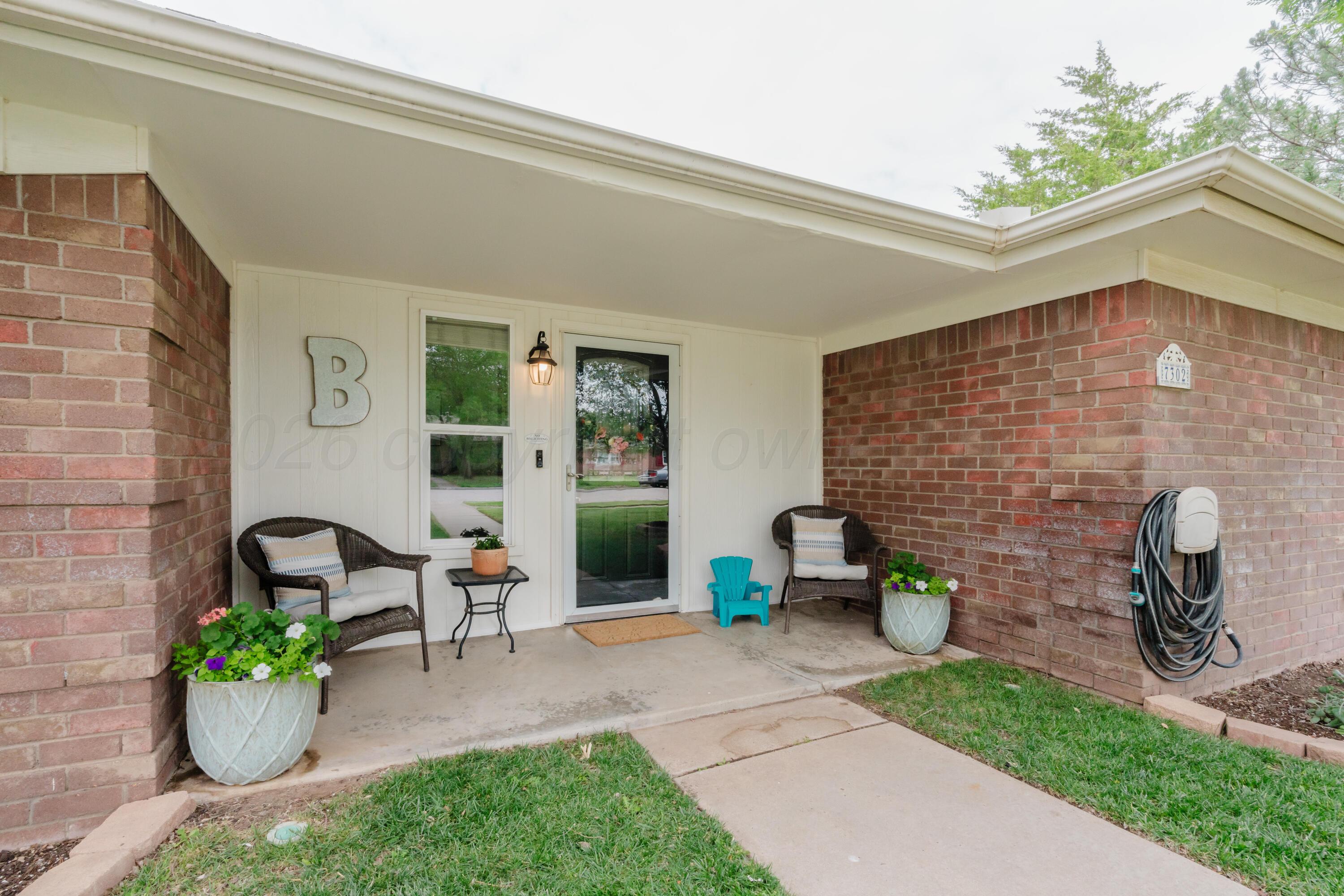 7302 Holyoke Trail Amarillo, TX 79121 - Photo 4 of 40 Front