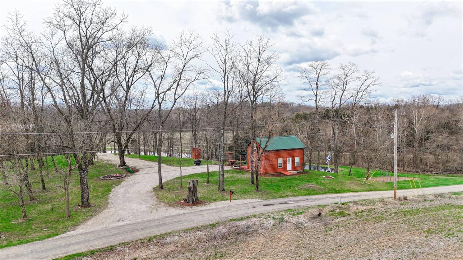 1088 Sparks Road Cedar Grove, IN 47016 - Photo 2 of 51
