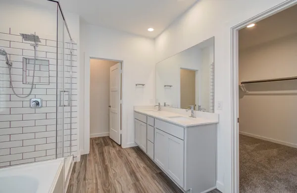 $2,550 | 10011 Angelina Woods Lane, Conroe, TX 77384