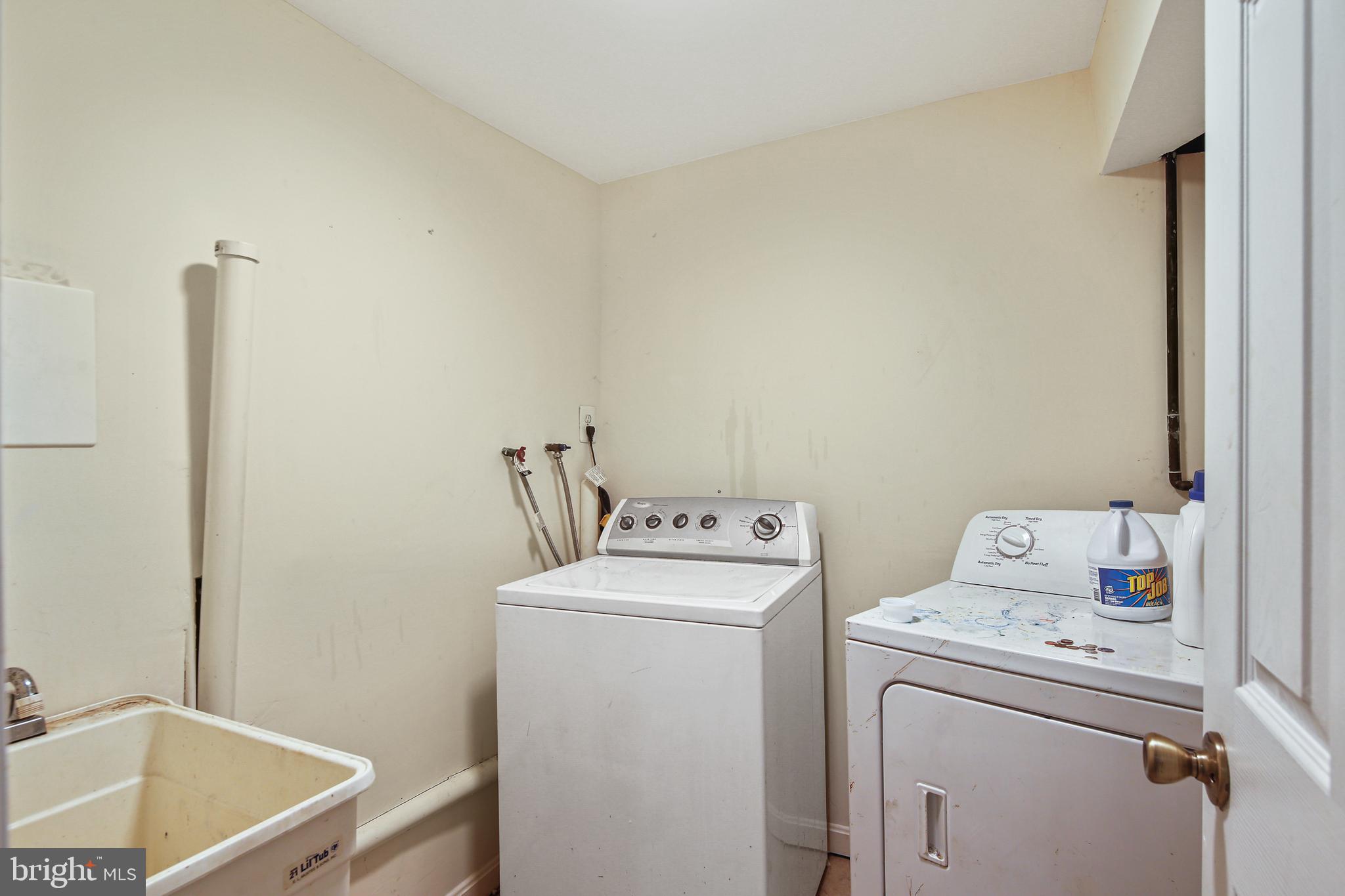 4515 Fairfax Road Baltimore, MD 21216 - Photo 14 of 36