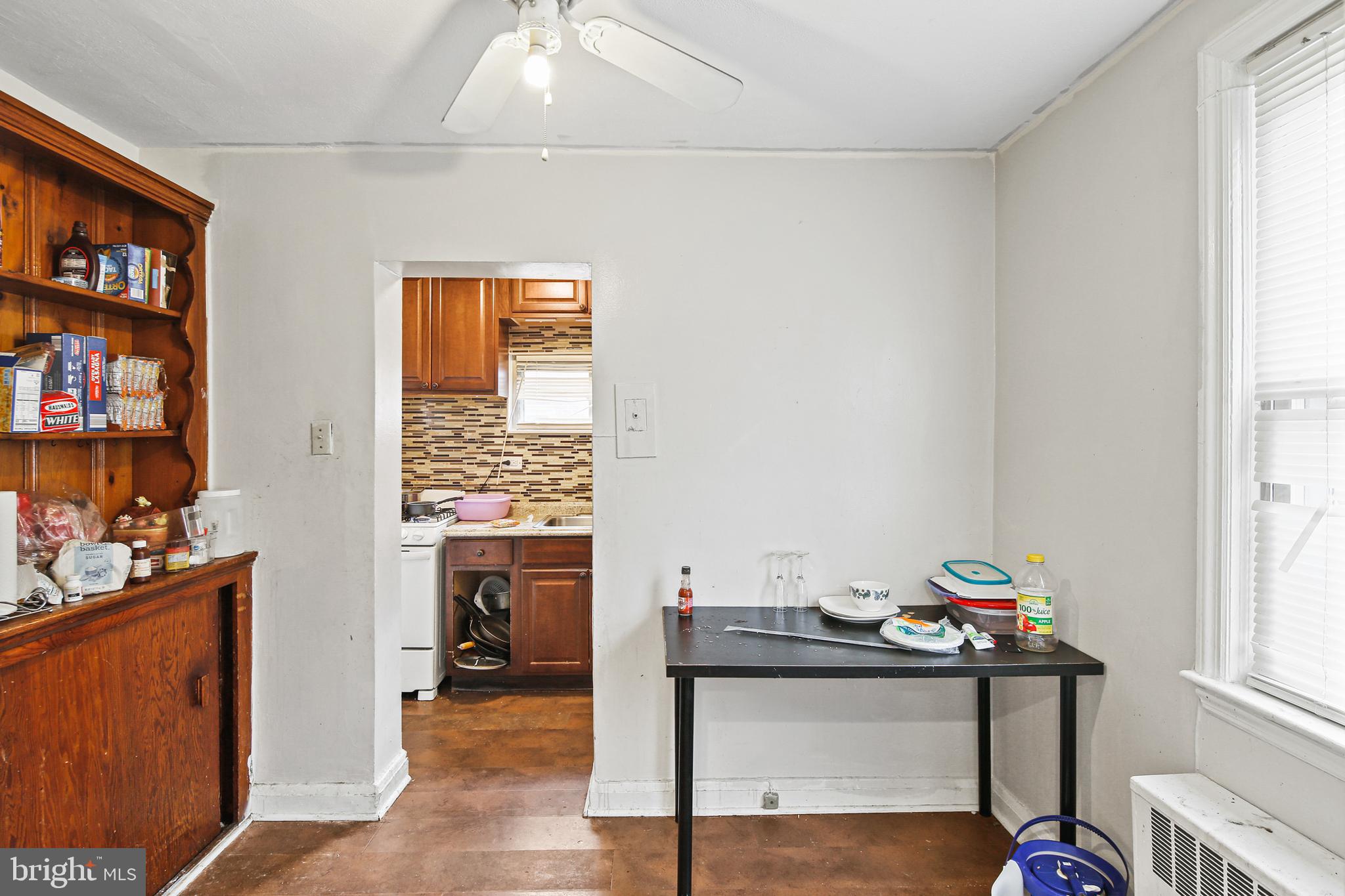 4515 Fairfax Road Baltimore, MD 21216 - Photo 7 of 36