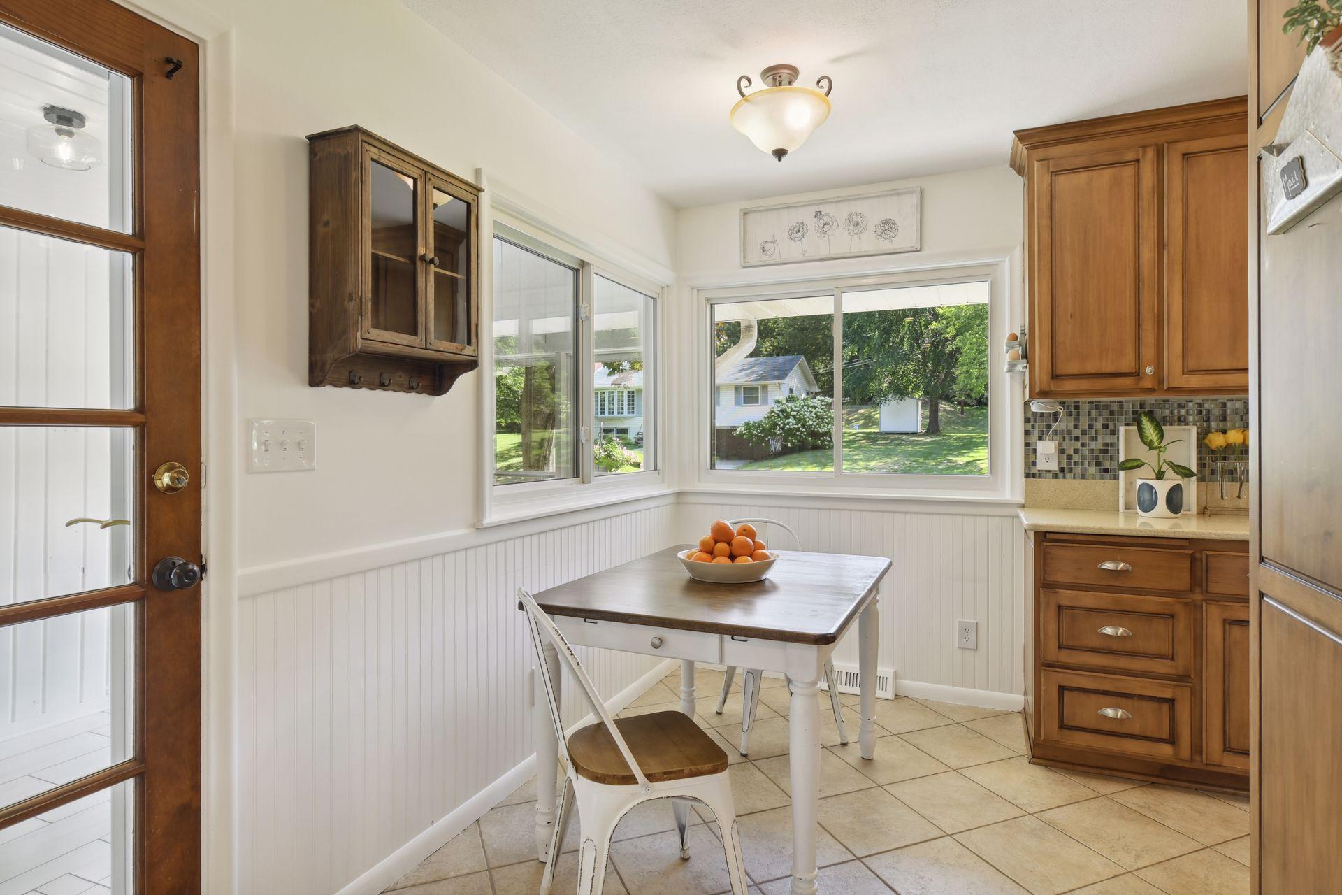 5240 Birch Road Minnetonka, MN 55345 - Photo 11 of 40