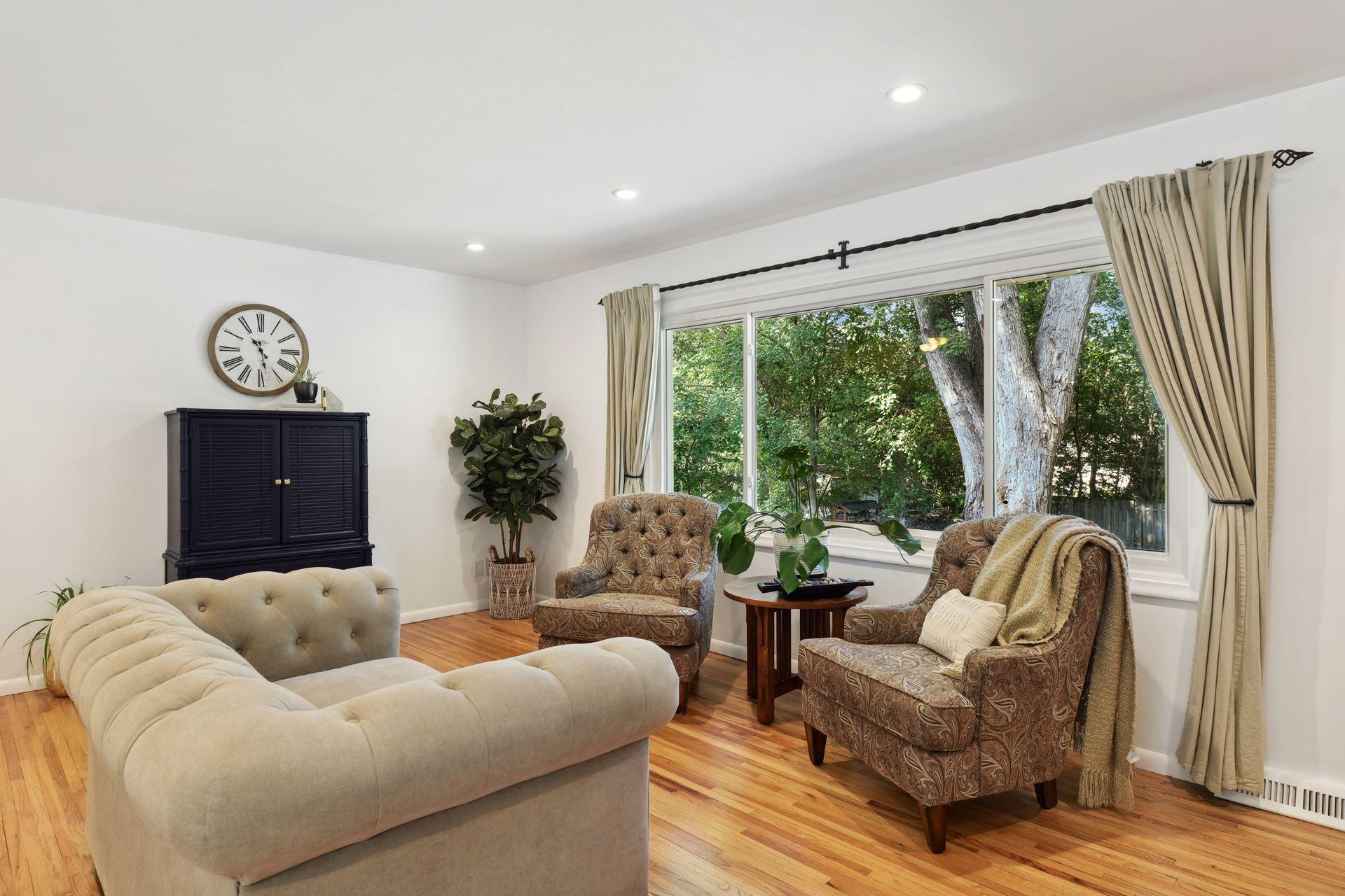 5240 Birch Road Minnetonka, MN 55345 - Photo 5 of 40