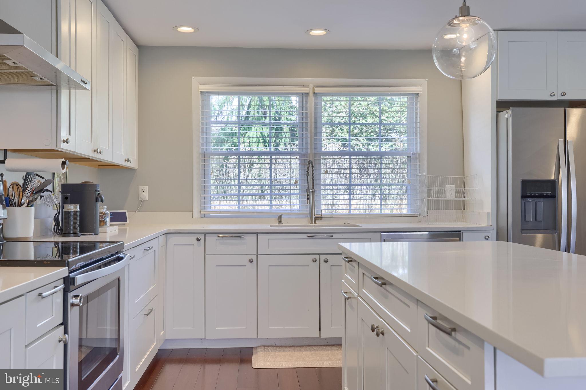 177 Lehman Drive York, PA 17403 - Photo 4 of 39