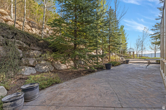 3222 Eagle View Circle Sandy, UT 84092 - Photo 42 of 60 View of patio