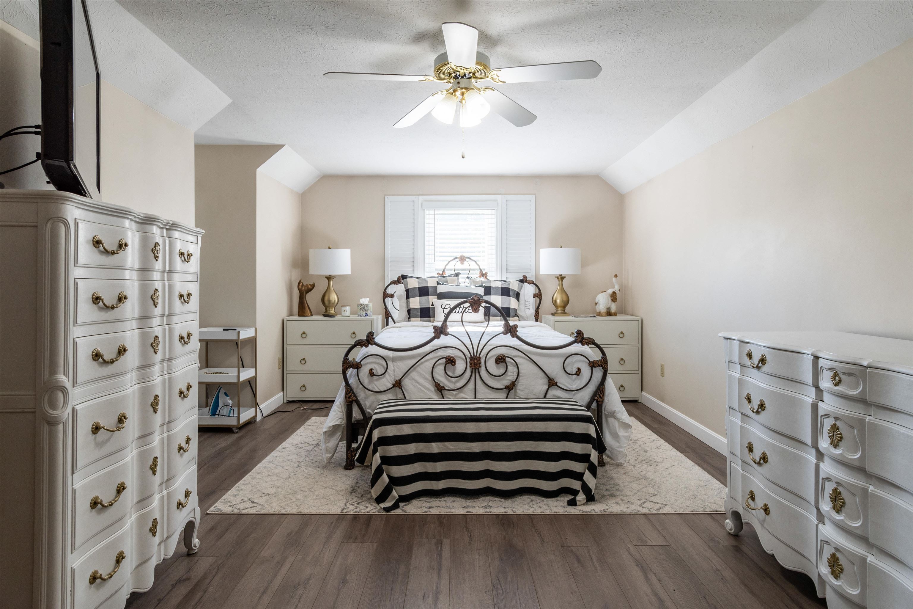 39 River Road, Unit B Hudson, NH 03051 - Photo 29 of 40