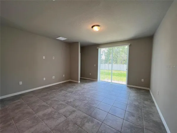 $1,745 | 1804 Carnostie Road, Winter Haven, FL 33884
