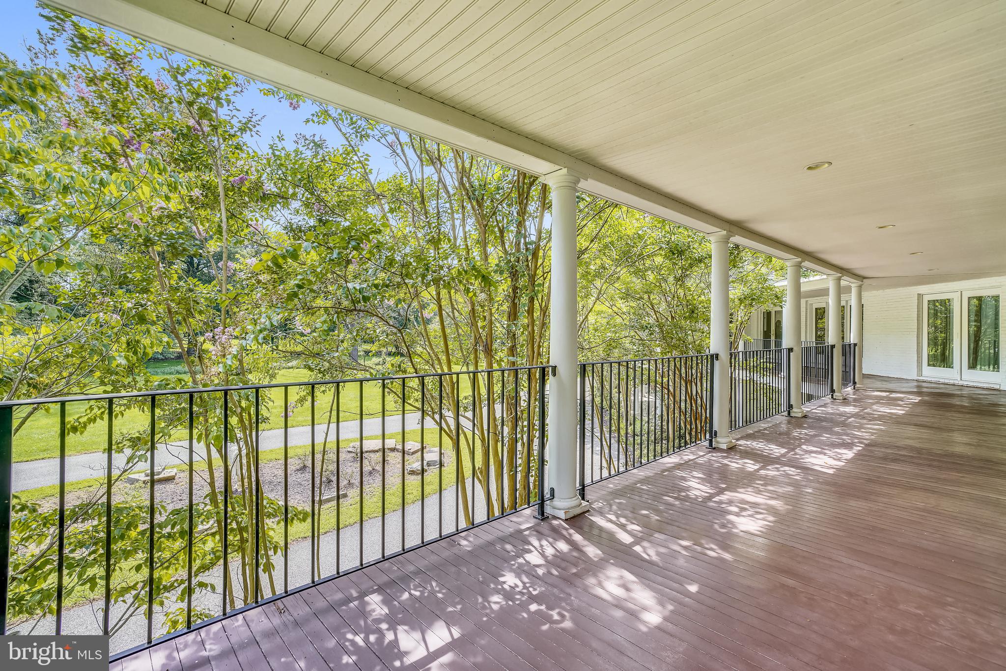 1728 Ruxton Road Towson, MD 21204 - Photo 18 of 61