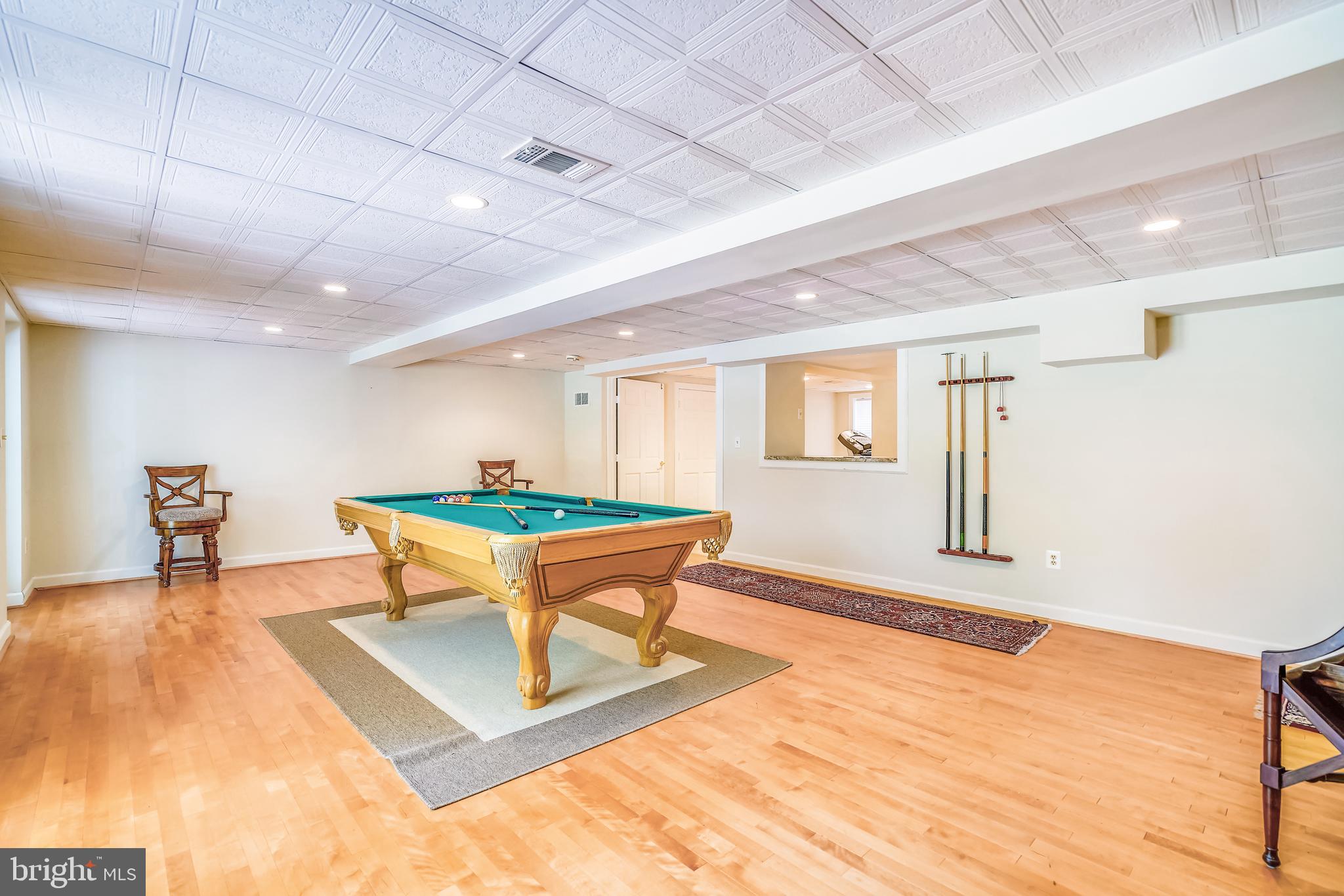 1728 Ruxton Road Towson, MD 21204 - Photo 48 of 61