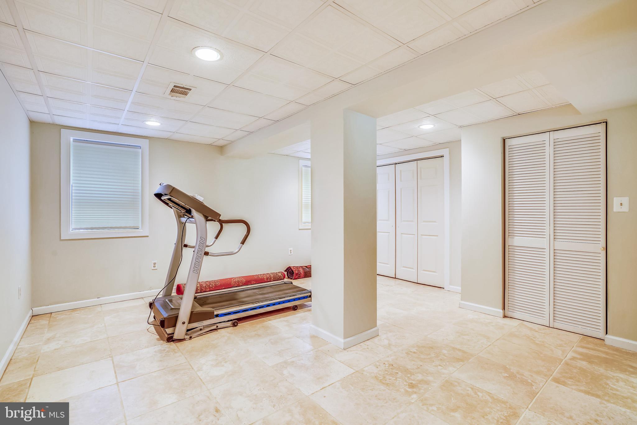 1728 Ruxton Road Towson, MD 21204 - Photo 50 of 61