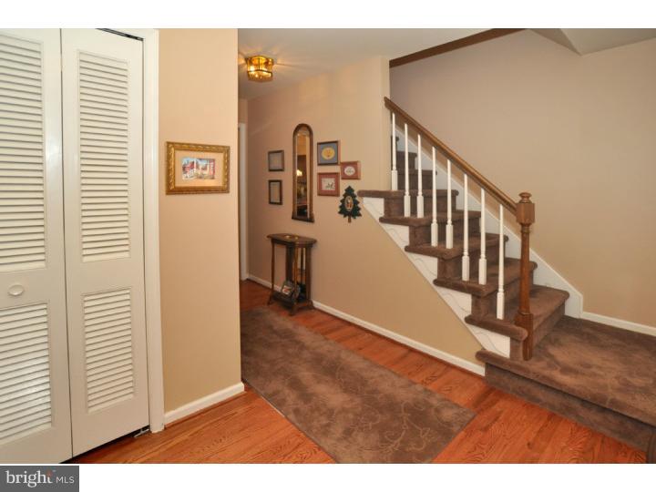 1309 Dillon Road Fort Washington, PA 19034 - Photo 2 of 23 Foyer