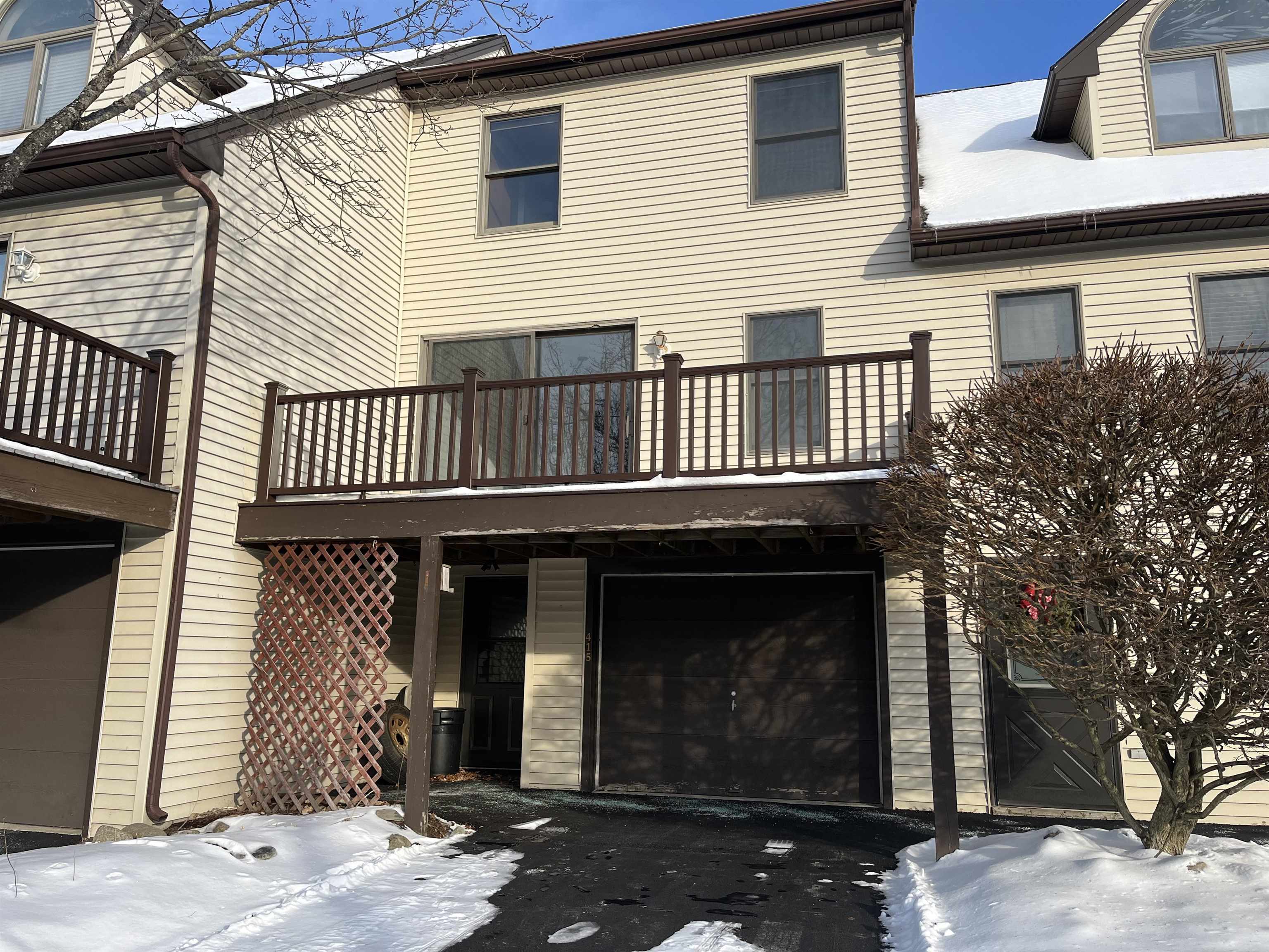 415 Ledgeview Drive Rochester, NH 03839 - Photo 1 of 16
