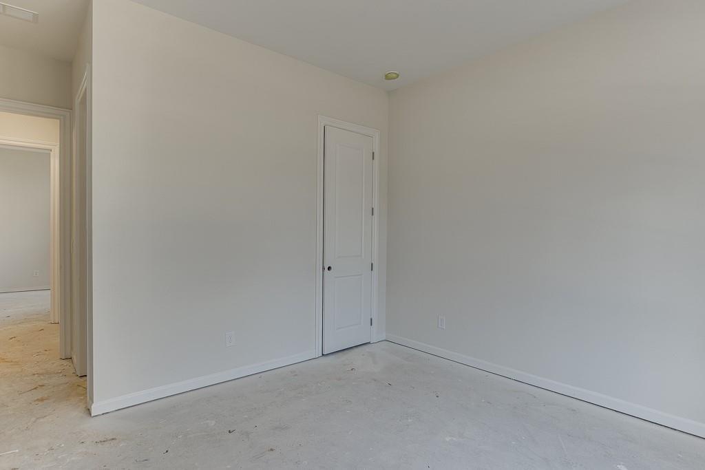 8145 Heardsville Road Cumming, GA 30028 - Photo 6 of 33