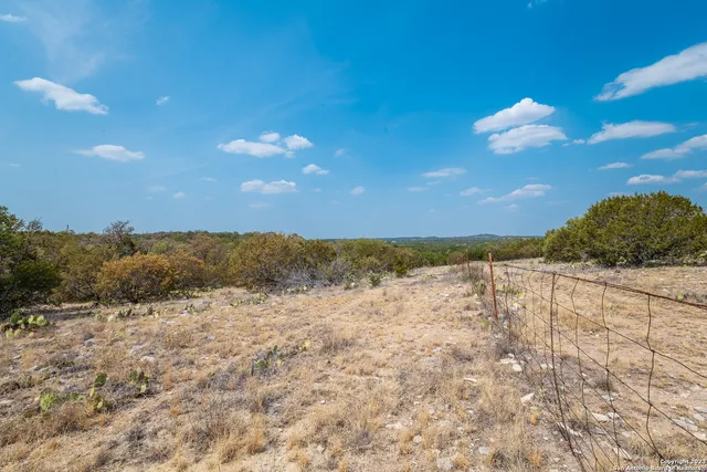 $1,523,500 | 491 Kc 276, Junction, TX 76849