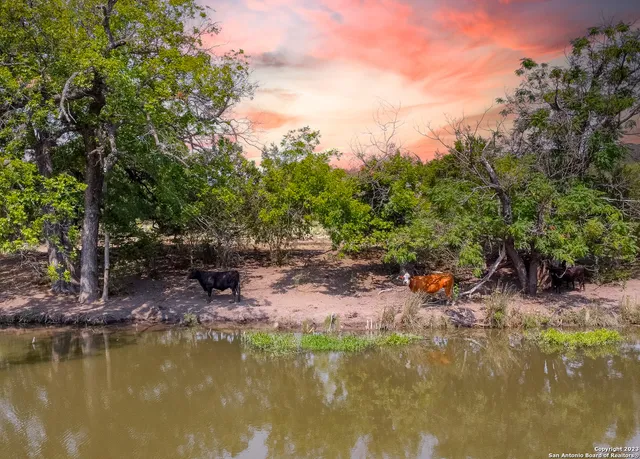 $1,523,500 | 491 Kc 276, Junction, TX 76849