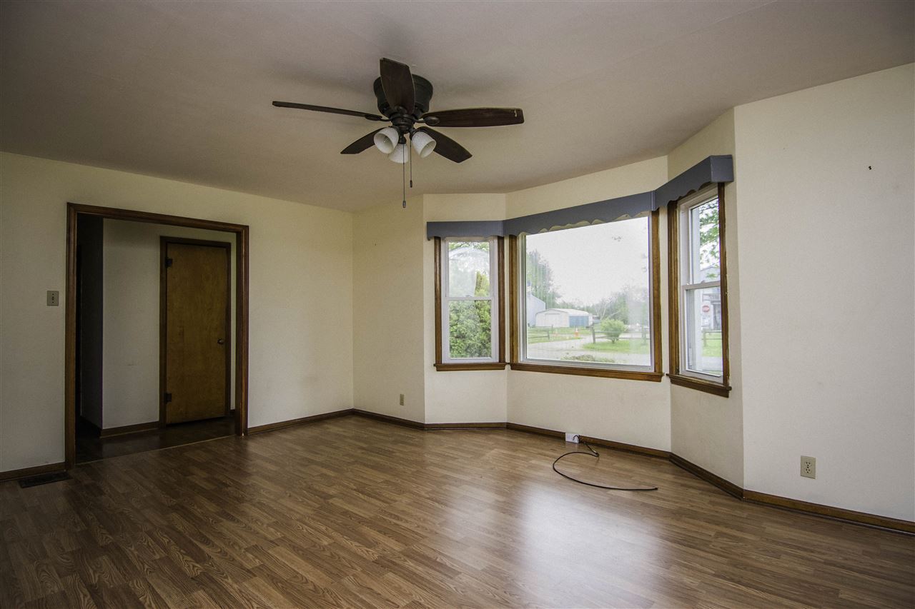 3 Pond Street Freelandville, IN 47535 - Photo 2 of 23