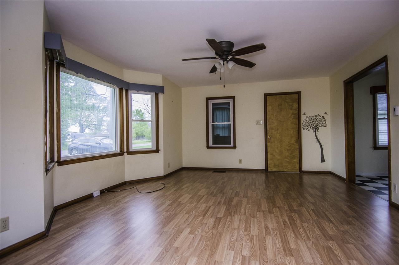 3 Pond Street Freelandville, IN 47535 - Photo 3 of 23