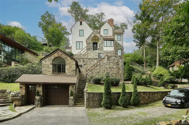 $1,098,000 | 7 Avondale Road, Yonkers, NY 10710