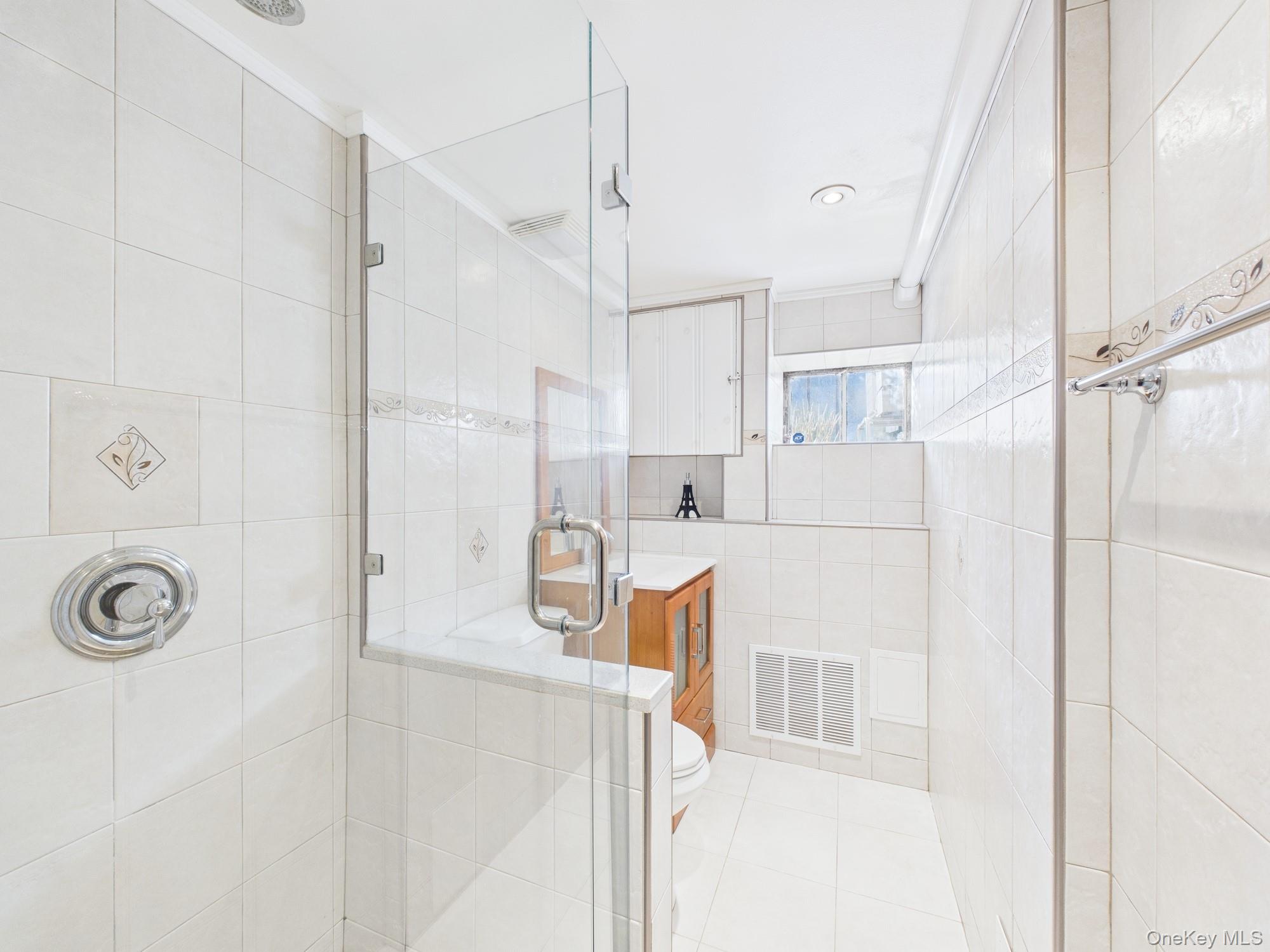 7 Avondale Road Yonkers, NY 10710 - Photo 30 of 36 a bathroom with a shower